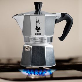 Bialetti Moka Express 1 moka konvice 2