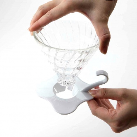 Dripper Hario V60-01 din sticlă - alb (VDGR-01-W)
