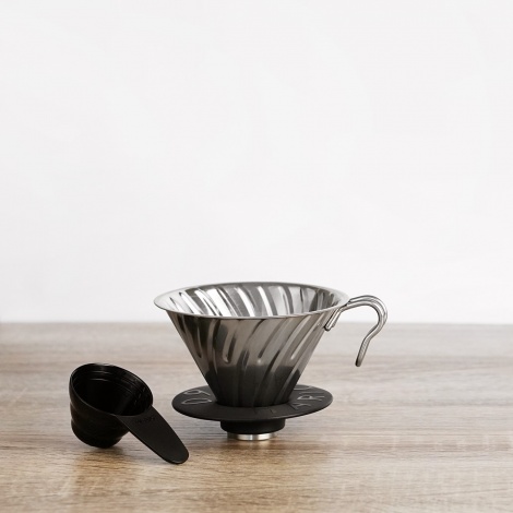copie a picuratorului Hario V60-02 din oțel inoxidabil (VDM-02HSV) - PACHET SCURT / REDUCERE