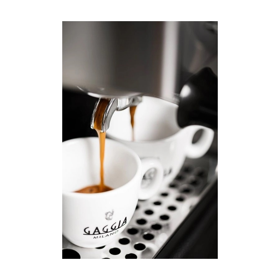Mașină de cafea cu pârghie GAGGIA Classic EVO E24