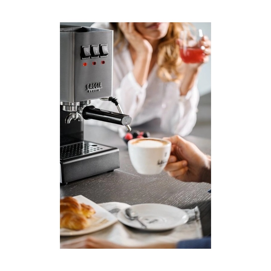 Mașină de cafea cu pârghie GAGGIA Classic EVO E24