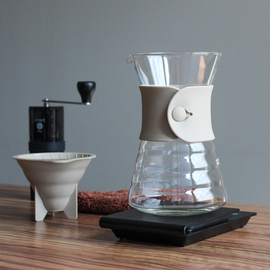 Decantor de picurare Hario V60 (VDD-02MIX-GREY)