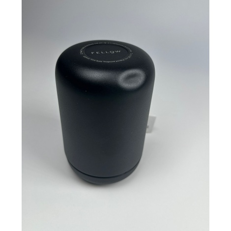 Fellow Carter Everywhere Mug 355ml negru - defect cosmetic / REDUCERE