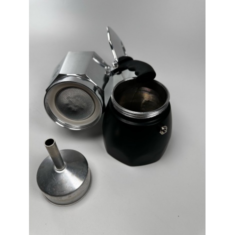 Moka pot Bialetti Brikka 4 - UŻYWANY/PRZECENIONY