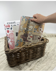 Magazine Roast Different 04-25 2