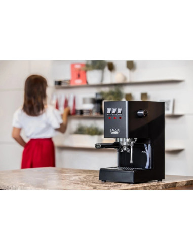 Espressor cu portafiltru GAGGIA Classic EVO E24 negru