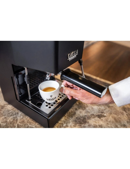 Espressor cu portafiltru GAGGIA Classic EVO E24 negru