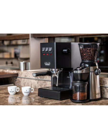 Espressor cu portafiltru GAGGIA Classic EVO E24 negru