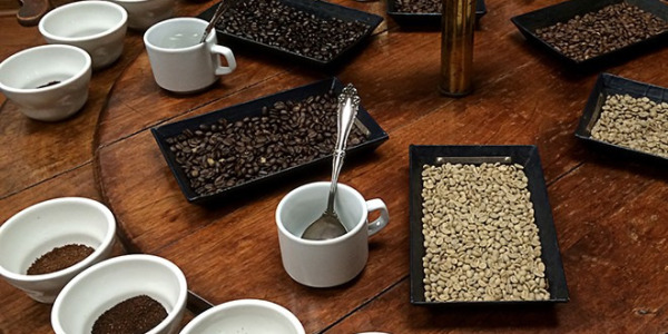 Pregătirea cupping-ului de casă - degustare de cafea